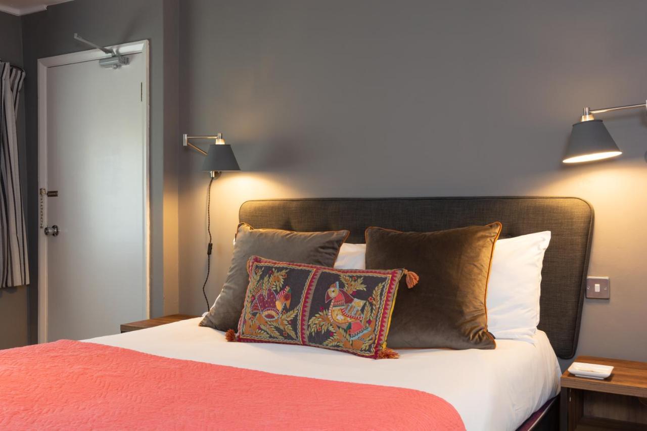 Jersey Arms Hotel 比斯特 外观 照片